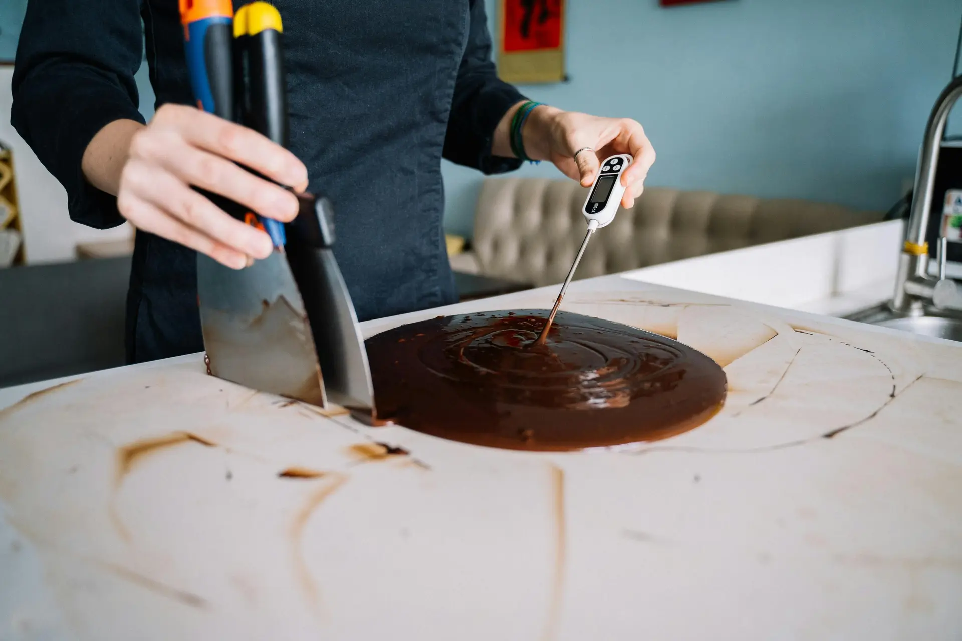 Measuring temperature while tempering chocolate